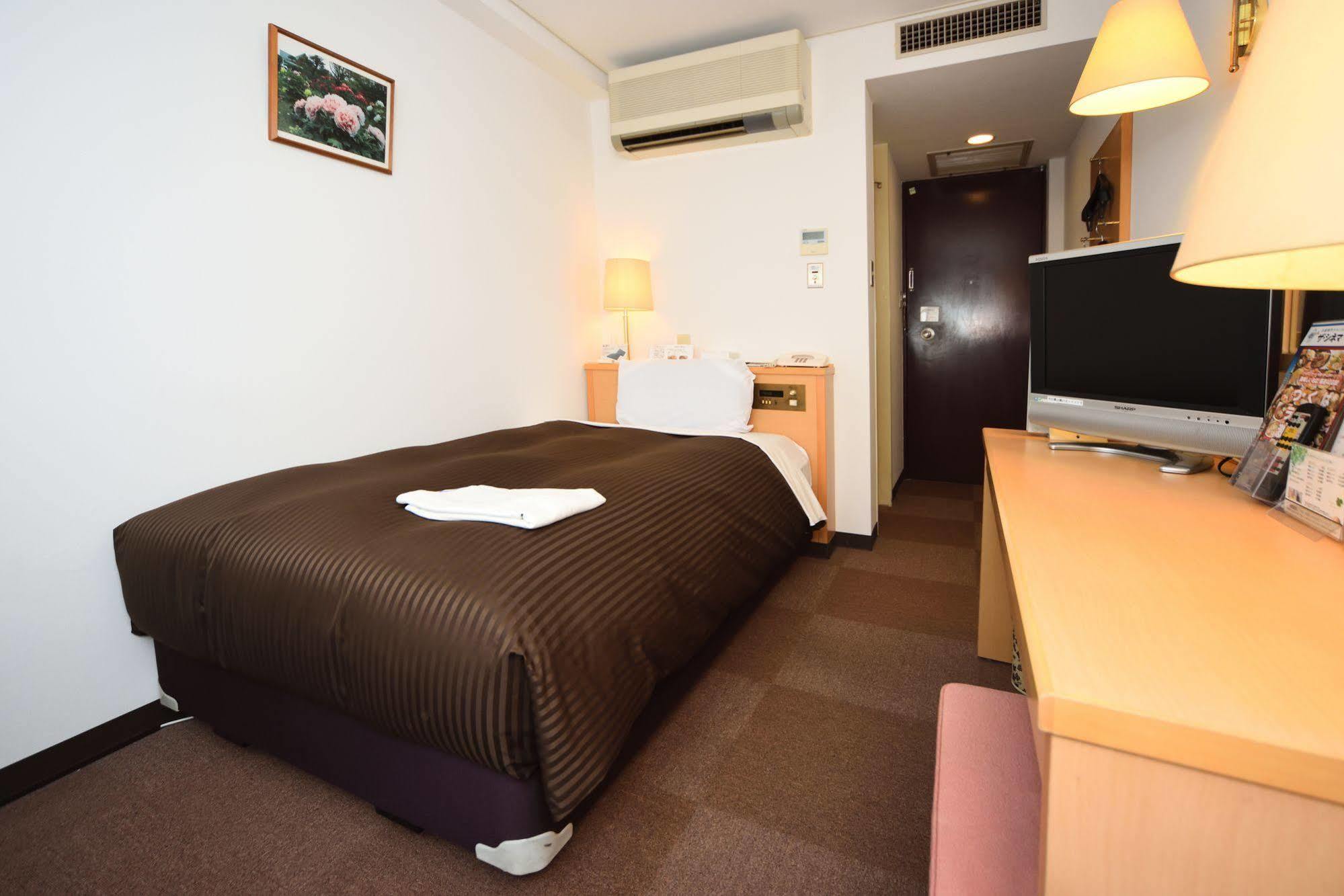 Hotel Route Цукуба Экстерьер фото